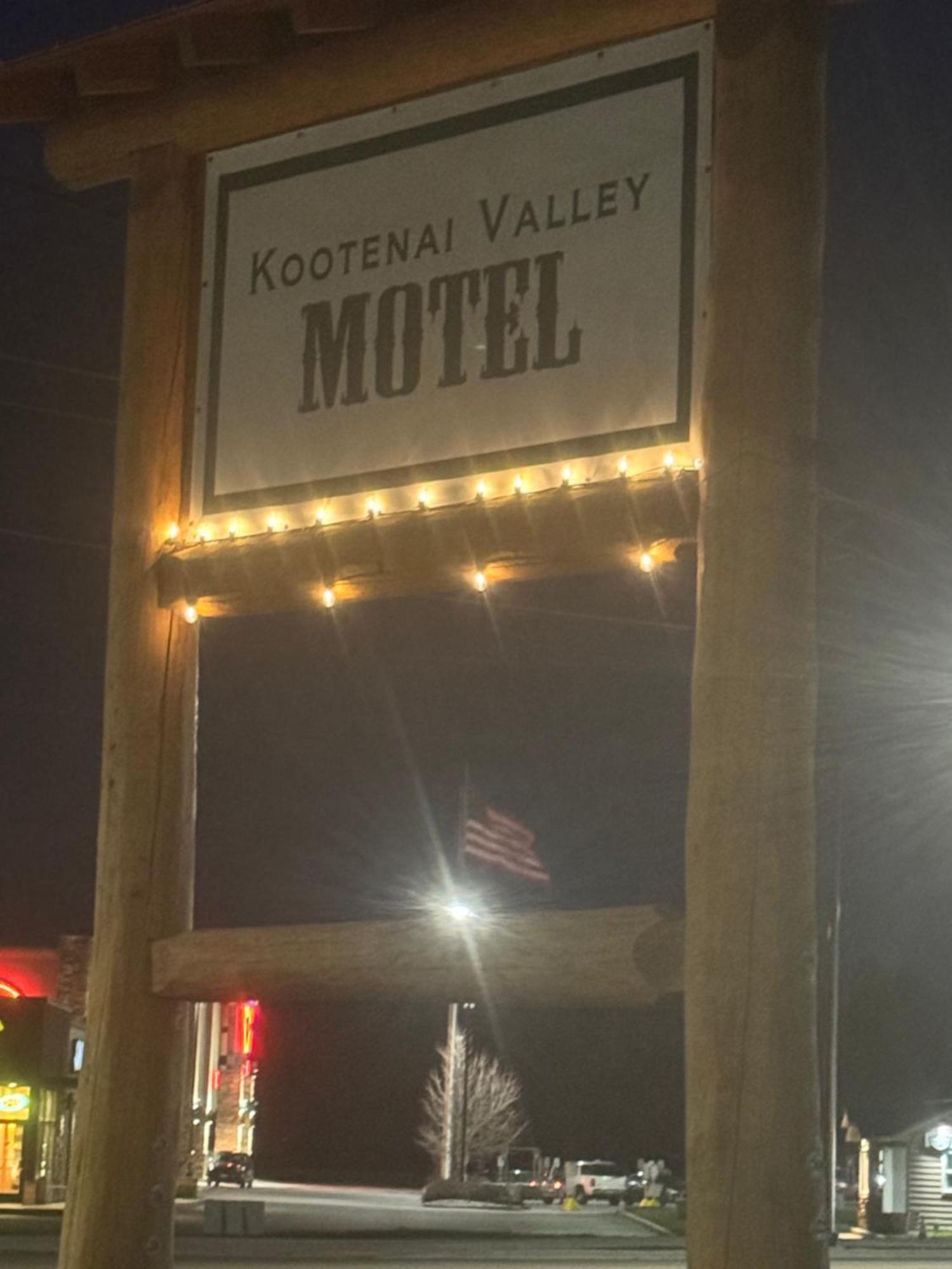 Kootenai Valley Motel Bonners Ferry Bagian luar foto